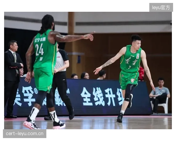 伊帕内训练中心全面科学化改造，利用高科技设备将球员每日恢复效率提升40%。